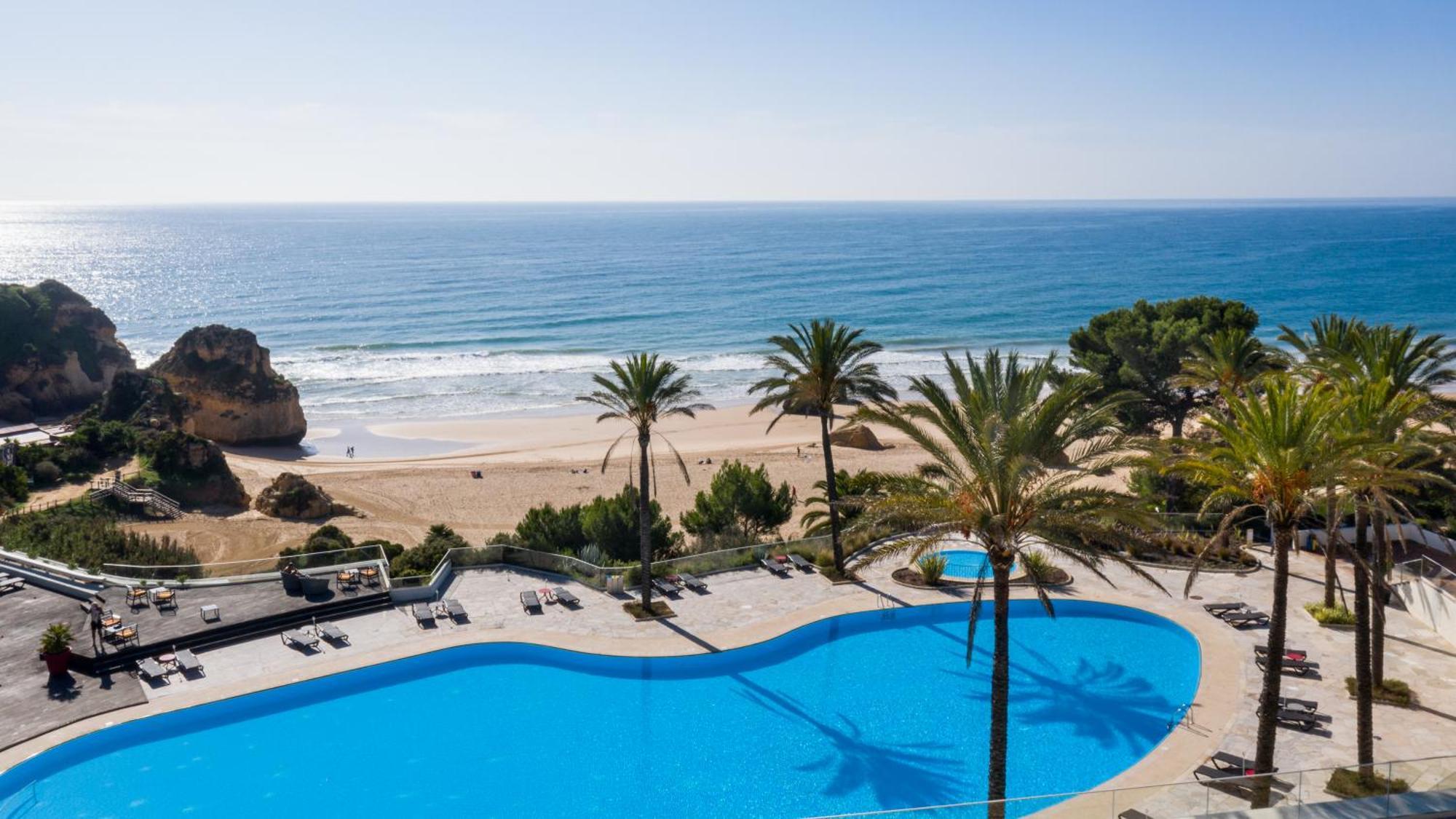Pestana Premium & Golf Отель